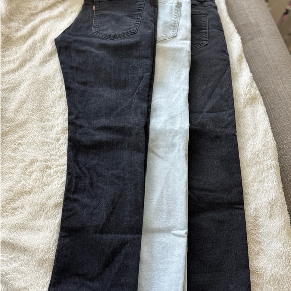 Men Levi's Slim Black and Blue Jeans Collection - Picture 2 of 9